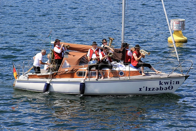 他的未来充 他的未来充